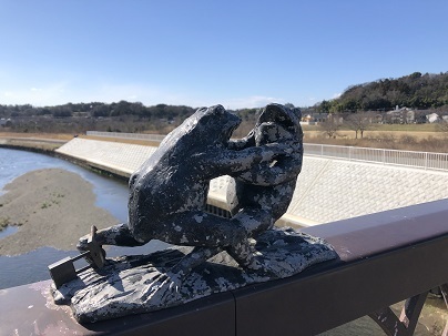 0221c.jpg